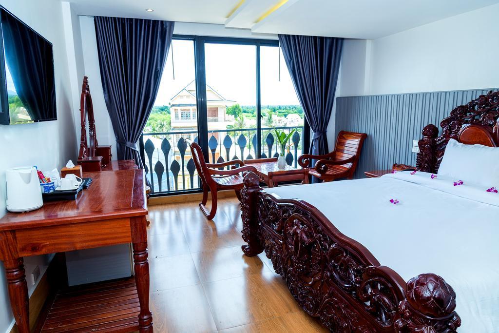 Ly Heng Chhay Hotel Paôy Pêt Buitenkant foto