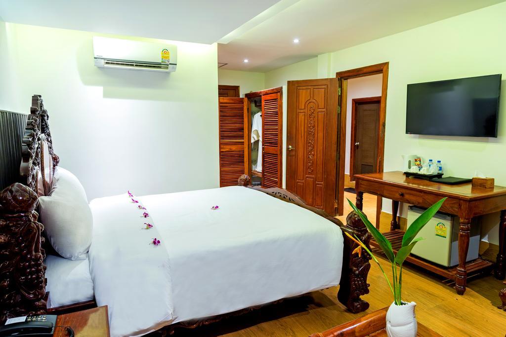 Ly Heng Chhay Hotel Paôy Pêt Buitenkant foto