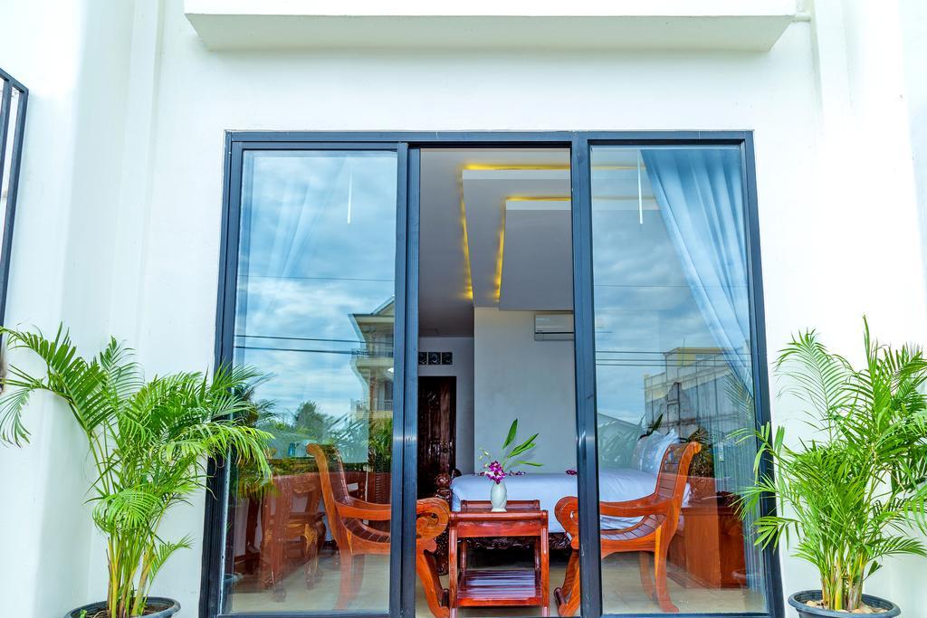 Ly Heng Chhay Hotel Paôy Pêt Buitenkant foto