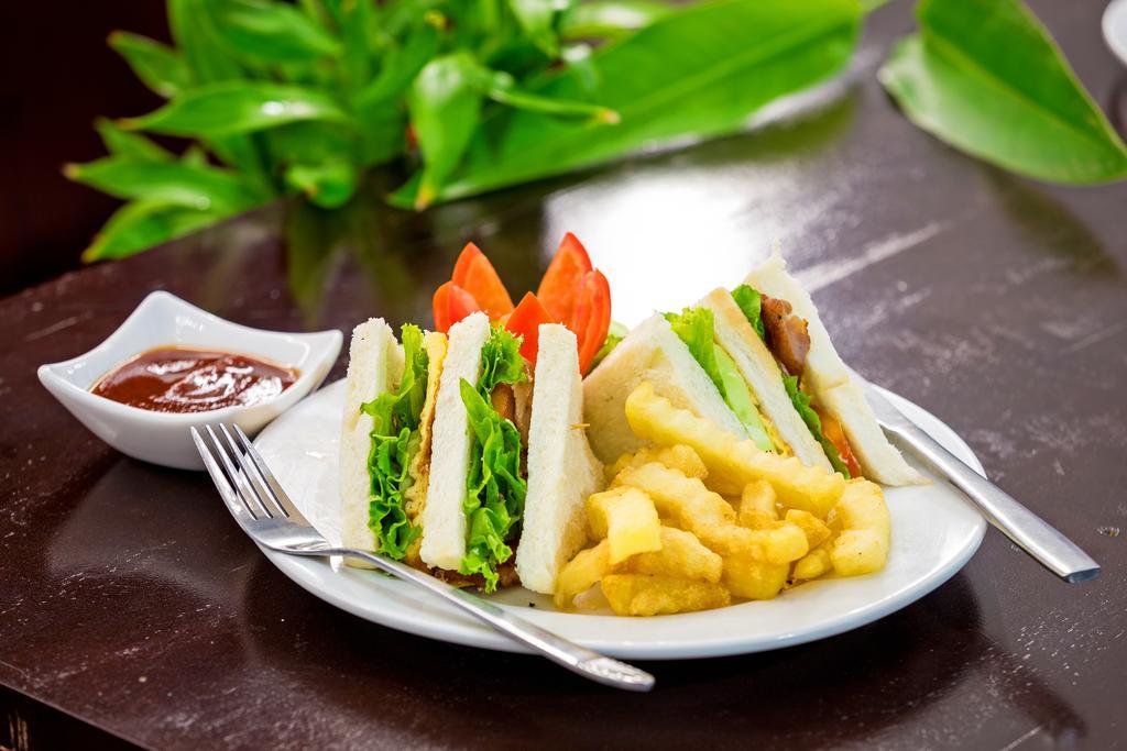 Ly Heng Chhay Hotel Paôy Pêt Buitenkant foto